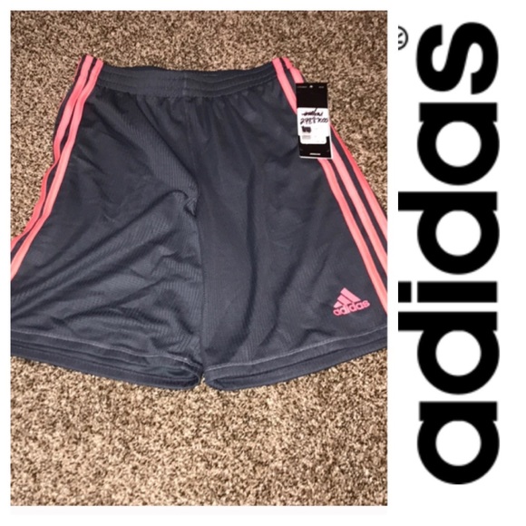 Adidas girls small coral and gray shorts - Picture 1 of 4